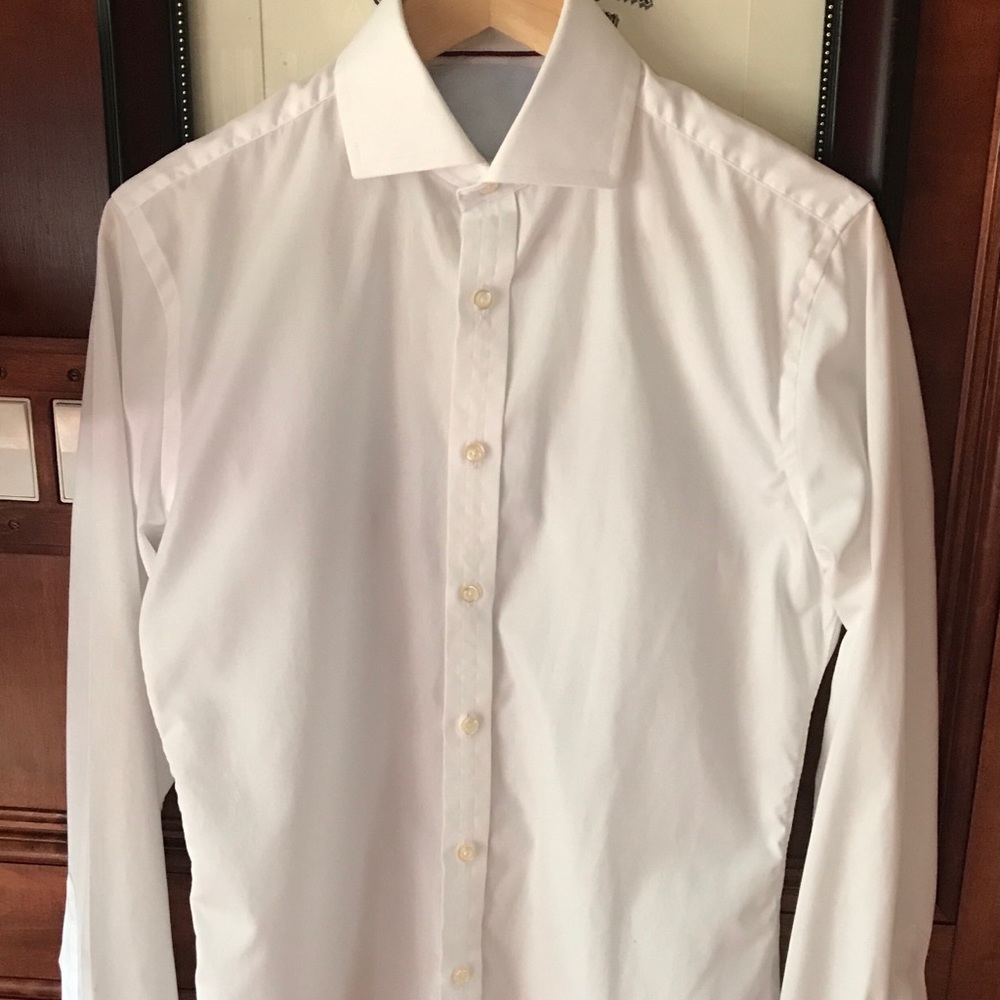 White dress shirt for cufflinks